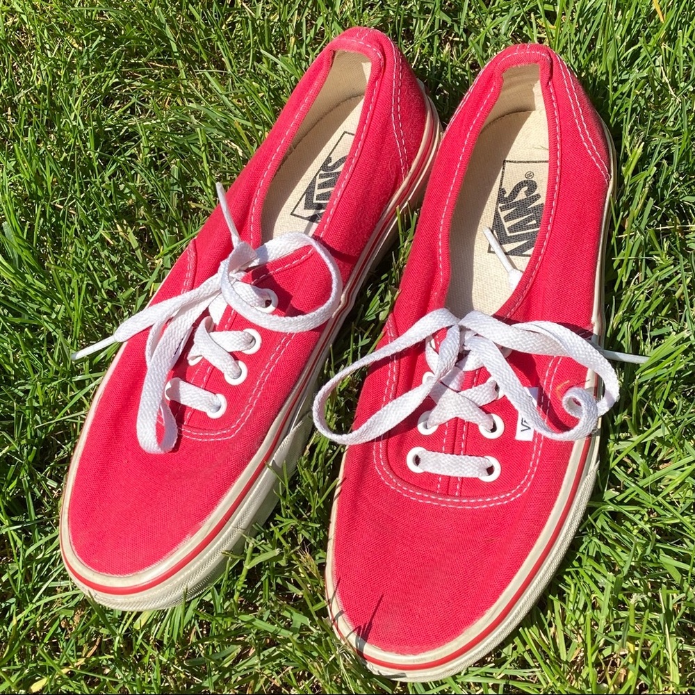 Vintage red vans sneakers